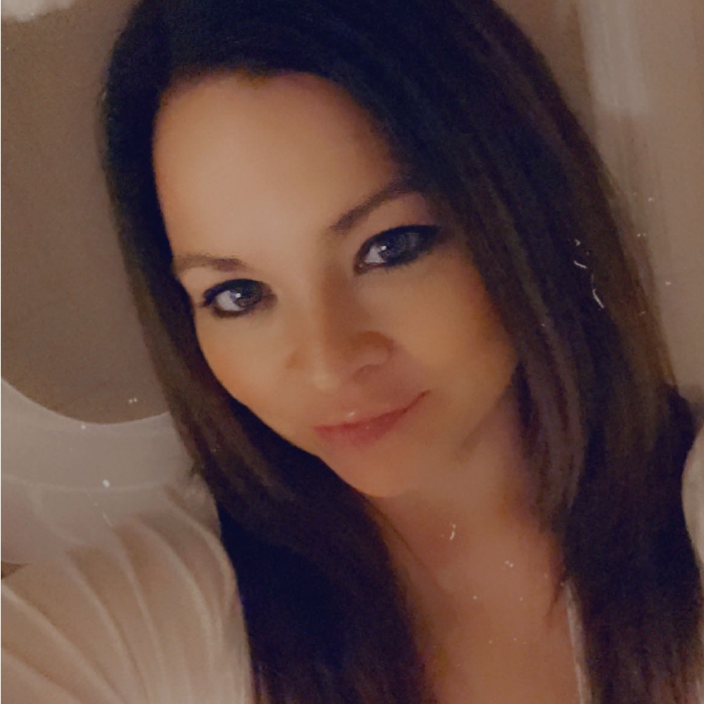 Meet your Posher, Noelle